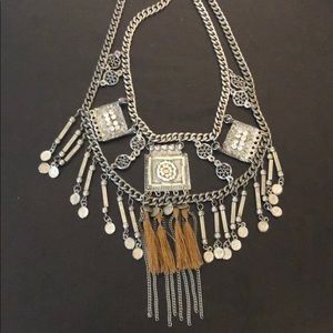 Statement necklace